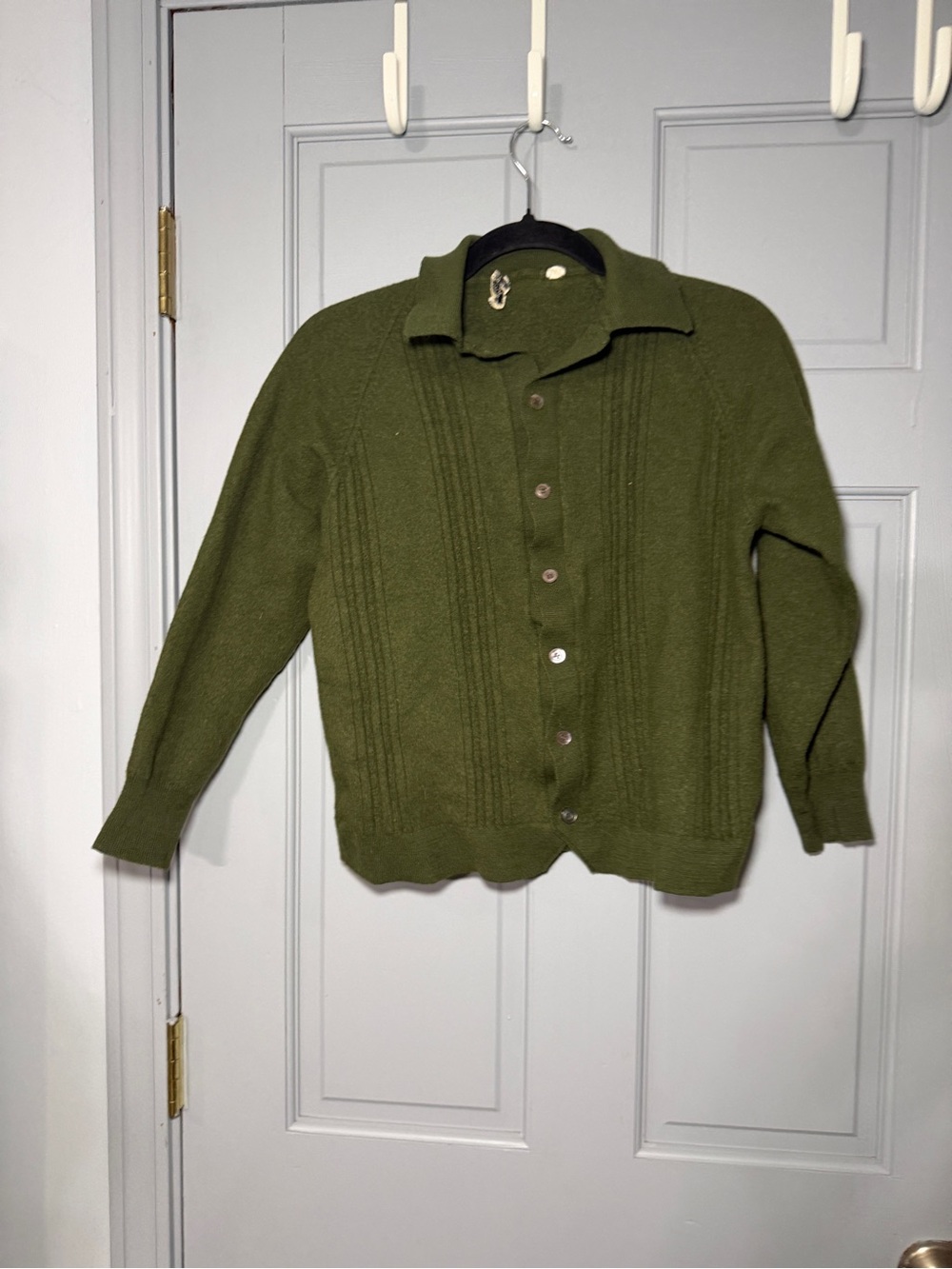 Vintage 60s Bamberger’s Wool Cardigan XL Fits M Olive Green Made Italy